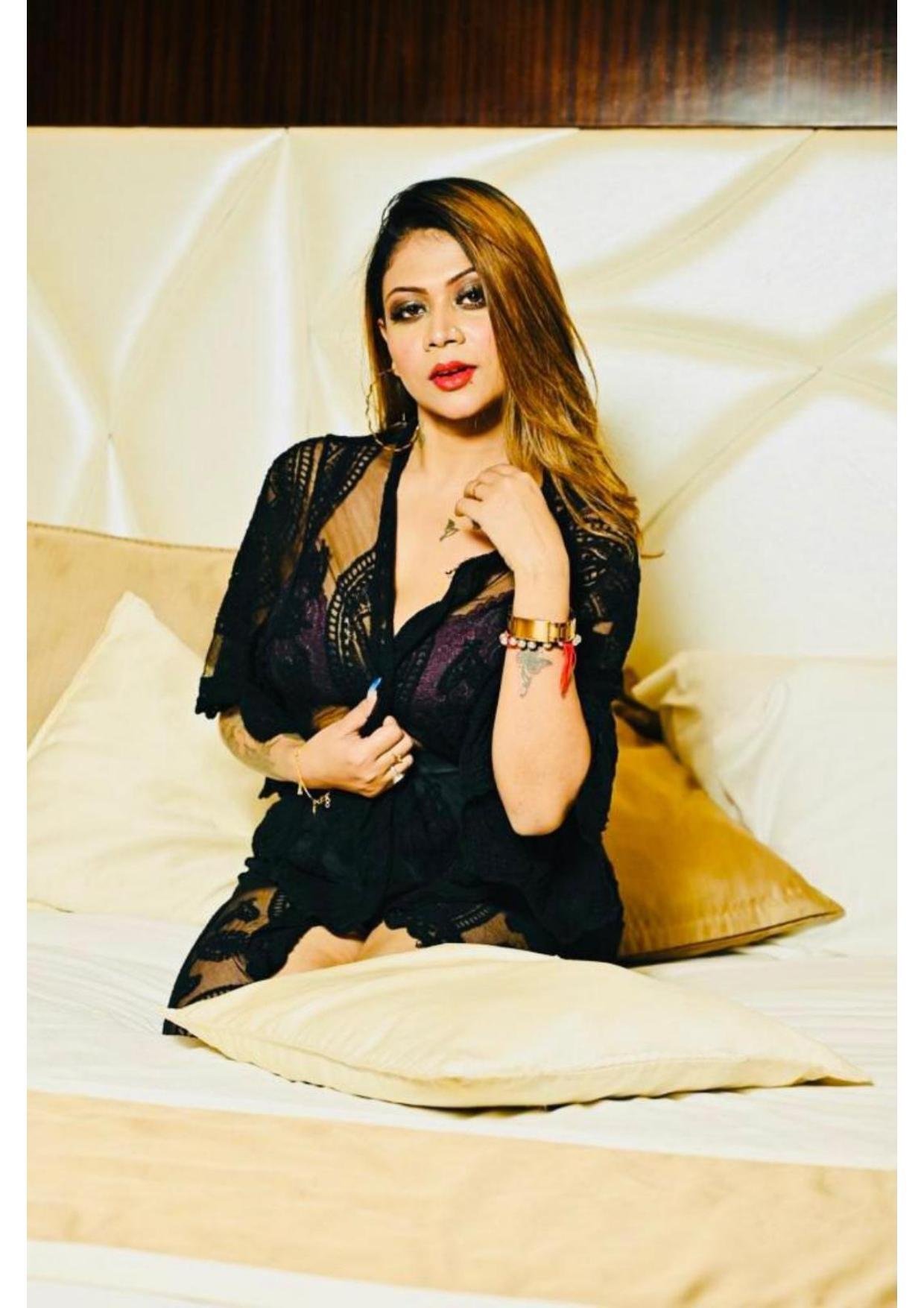  call girls Noida Extension
